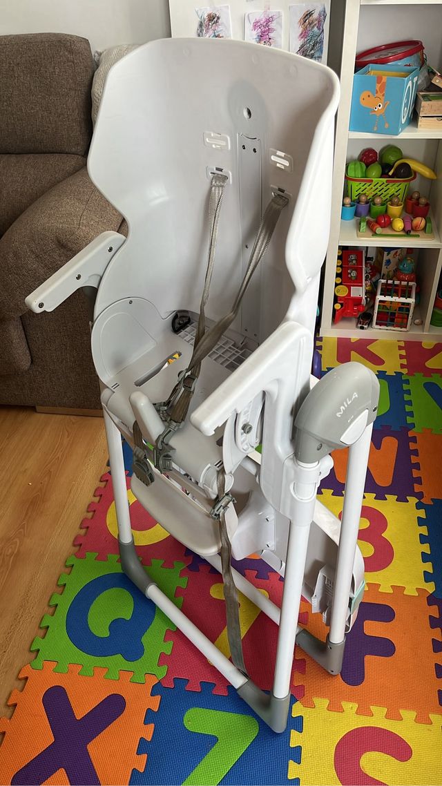 Trona Jane Mila plegable