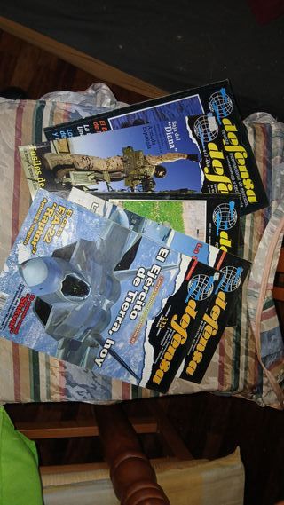 Revistas de ejército,armamento y tecnología..