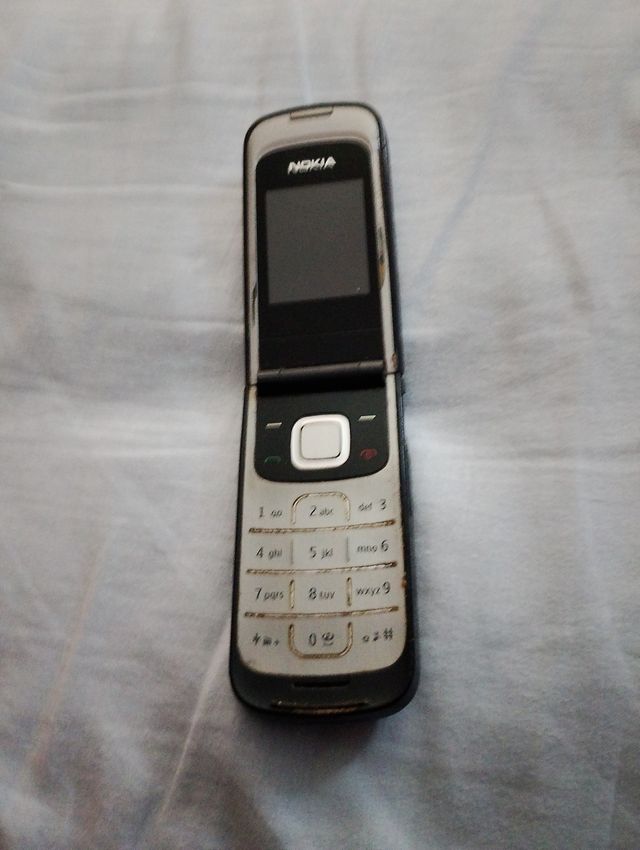 Móvil Nokia antiguo