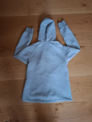 Sudadera Nike Tech Gris