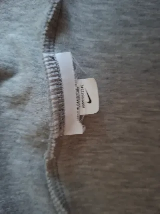 Sudadera Nike Tech Gris