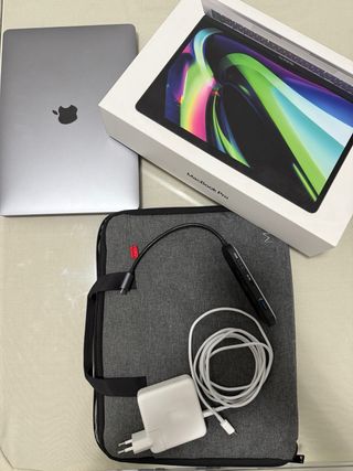 MacBook Pro 13” Plata