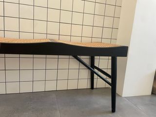 Banco ratán madera negra
