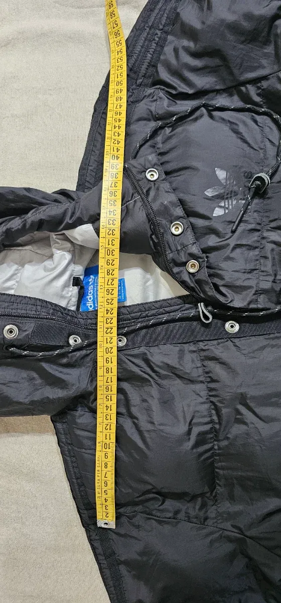 Piumino Adidas Nero Taglia M