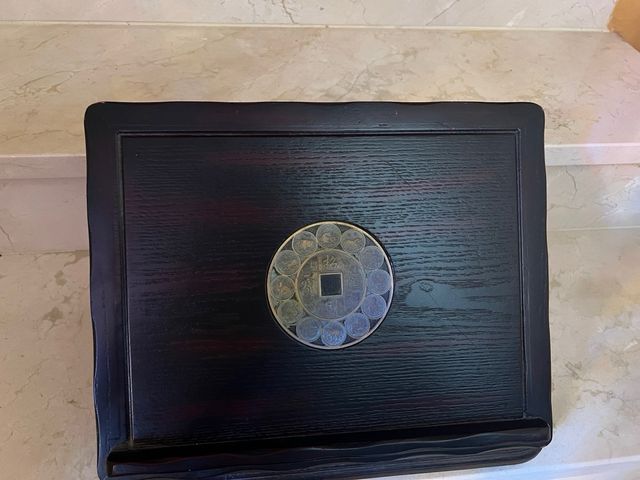 Atril de madera para libros