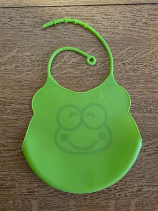 Lote 2 Baberos Silicona Bebé Rana Monstruo