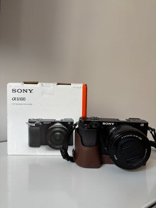 Sony Alpha 6100 Cámara EVIL + Objetivo + Funda