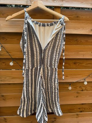 Mono corto rayas blanco y negro