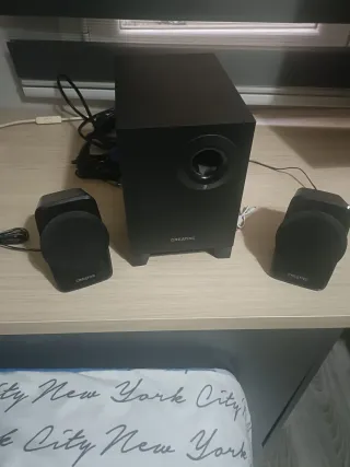 Altavoces Creative con Subwoofer Negro