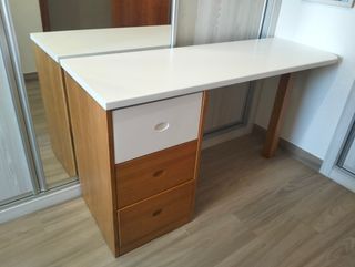 Mesa escritorio madera y cristal