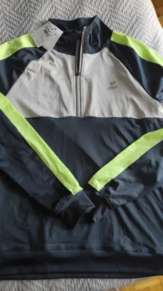 Sudadera Ipso L gris, marino y verde. A estrenar.