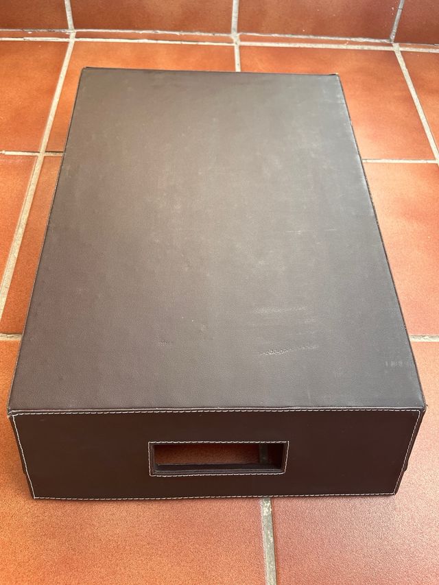 Bandeja decorativa con asas