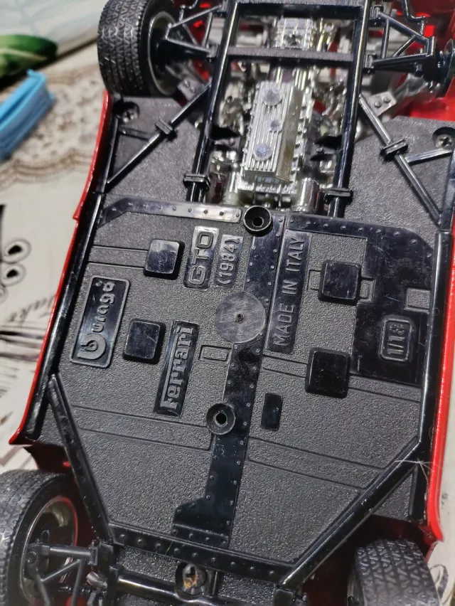 Modellino Ferrari 40