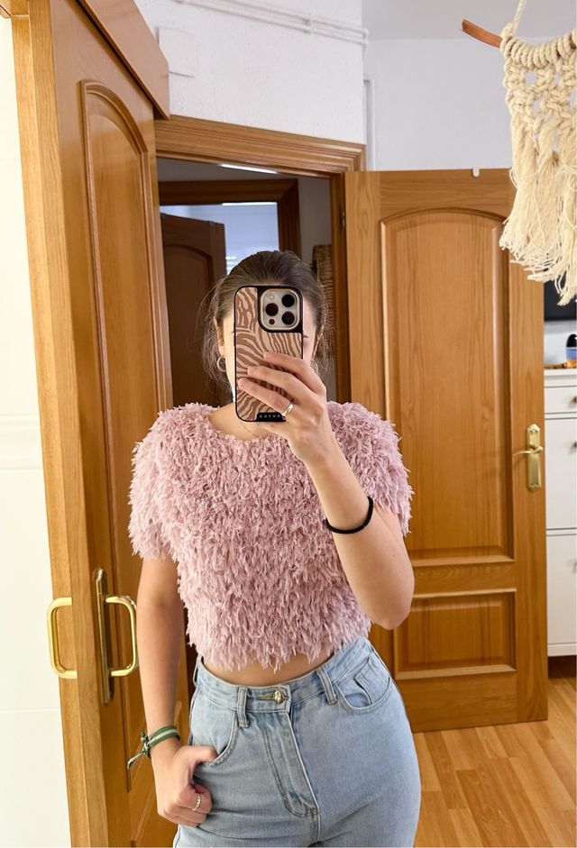 Top plumas Zara rosa