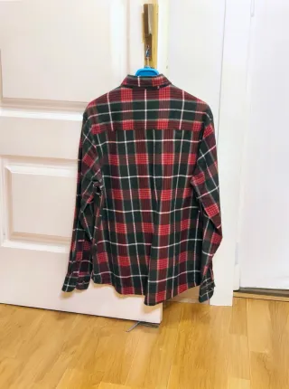 Camisa de franela cuadros rojo y gris 