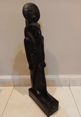 Auntenticas Figuras Egipcias de piedra de Basalto.