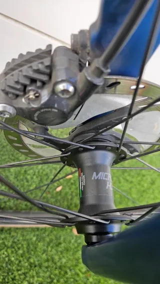 Bicicleta de carretera BASSO VENTA DISC