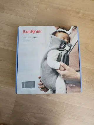 BabyBjörn Baby Carrier Mini