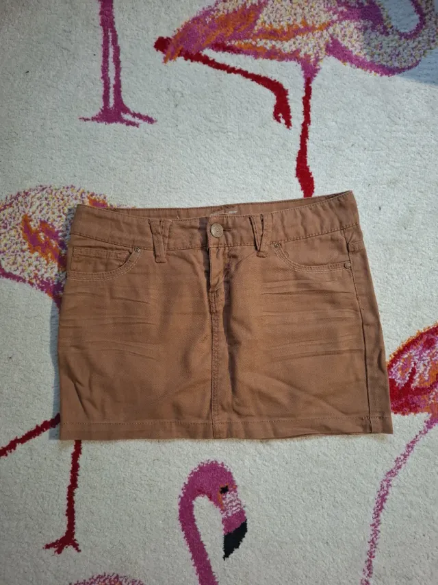 Falda mini Stradivarius Talla S marón