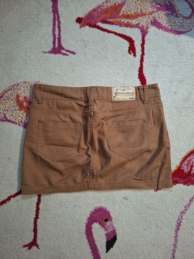 Falda mini Stradivarius Talla S marón