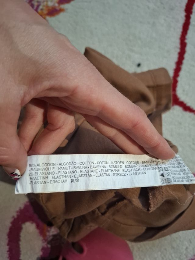 Falda mini Stradivarius Talla S marón