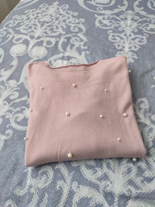Jersey rosa con perlas