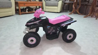 Quad eléctrico infantil Power Quad rosa