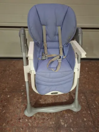 Trona Brevi Reclinable Plegable con Mesa