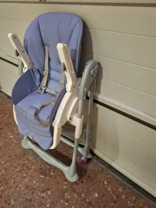 Trona Brevi Reclinable Plegable con Mesa