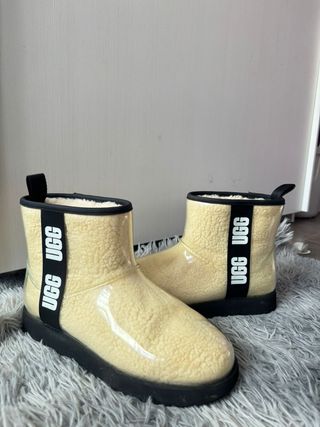 Botas UGG Beige Talla 41