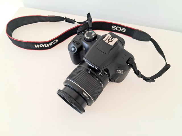 Cámara Canon EOS 1300D como nueva