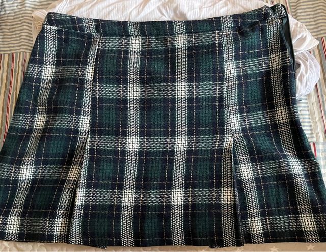 Falda de cuadros verde y blanco