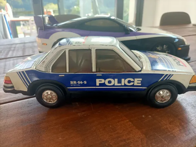 Auto d'epoca: Toyota Supra e Renault 18