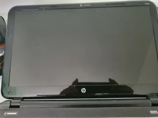 Portátil HP 15-b000es Negro i3