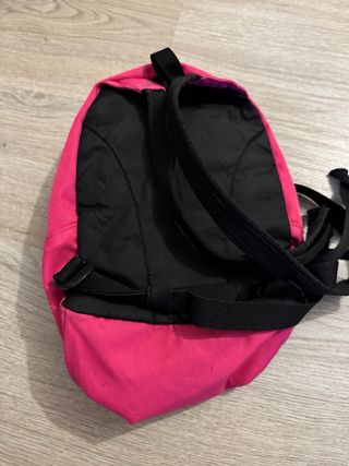 Mochila Quechua rosa