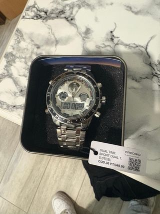 Reloj Fredric Elegante