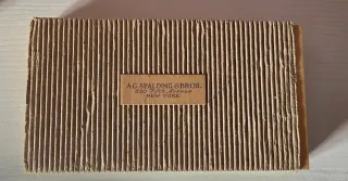 Penne e portachiavi AG Spalding & Bros