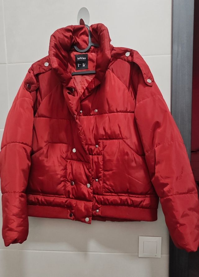 Chaqueta acolchada Lefties burdeos