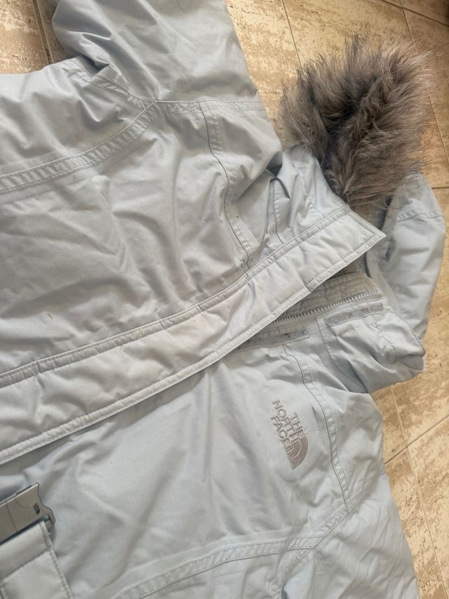 Abrigo de niña The North Face con capucha