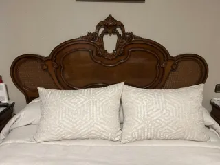 Dormitorio de matrimonio completo clásico