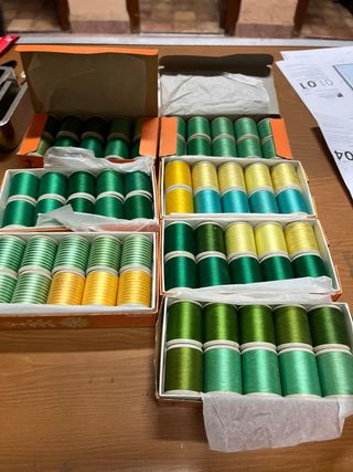 Lote hilos para bordar (varios colores)