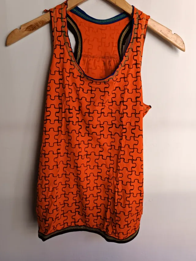 Camiseta con bolsillos