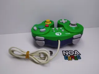 Mando HORI Battle Pad Luigi