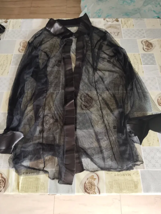 Conjunto lencería con trasparencias