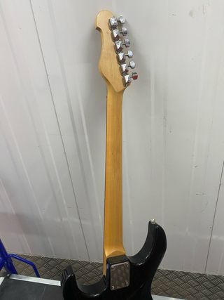 Guitarra Eléctrica Yamaha Negra