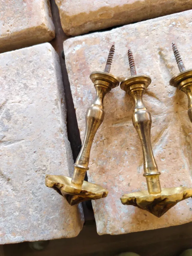 Alzapaños antiguos dorados