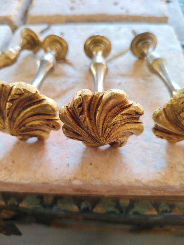 Alzapaños antiguos dorados