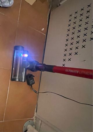 Aspiradora Escoba Taurus Sin Bolsa