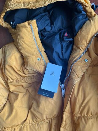 Parka Jordan Nike Talla L Amarilla