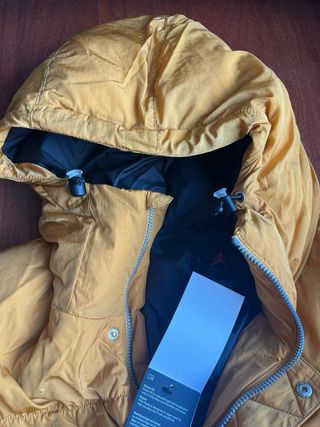 Parka Jordan Nike Talla L Amarilla